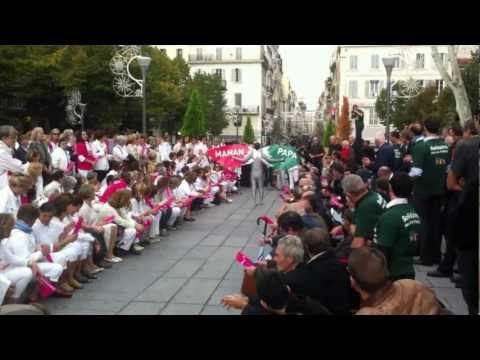 un papa, une maman, on ment pas aux enfants