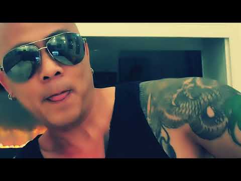 PITBULL FLAVOR IN THE HOUSE !