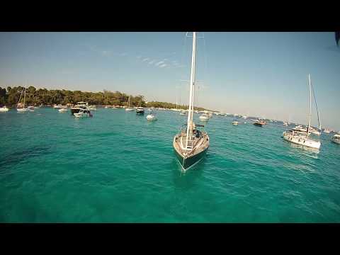 Sailing Asterion , Spot : Iles Lerins ,  Splash Drone fly-view and Bavaria 40 Cruiser