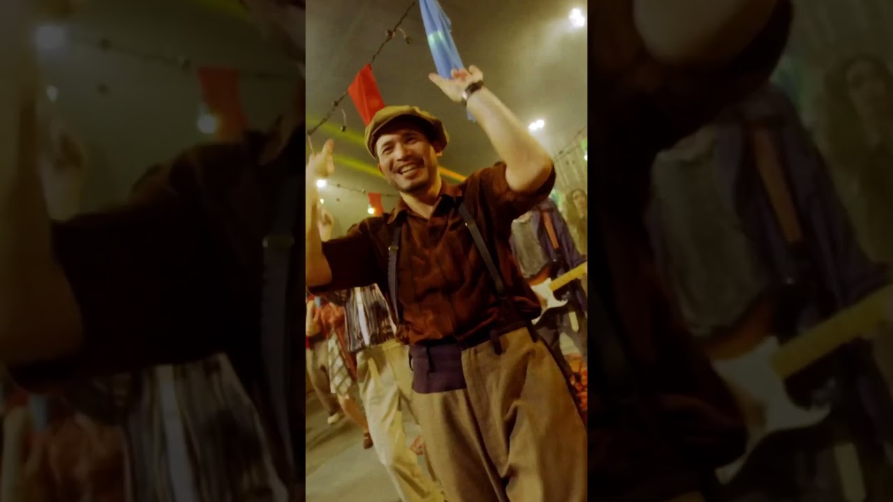 10th ANNIVERSARY GIFT ALBUM「DREAMS」より、「コンビニエンスラブ」MV公開中！！