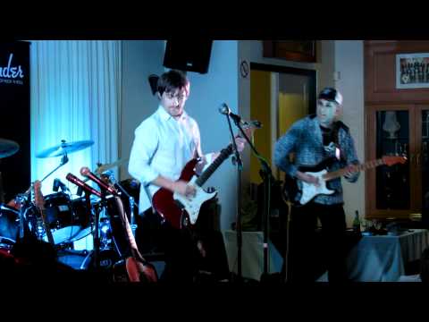 Albert Frost And Boulevard Blues Band  Performing Why Do Men Go Crazy - Snippet Only