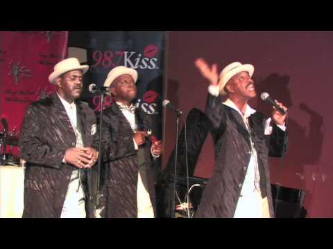 Silver Stars Performing On Kissing After Dark Live