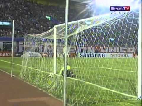 JORGE WILSTERMANN 1 X 4 INTERNACIONAL - LIBERTADORES 2011