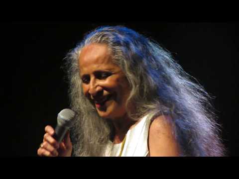 A Menina Dos Olhos De Oyá - Ana Costa