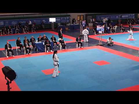 Anna Moiseienko (Ukr) v Sarah McMahon (Sco) Female 2nd Dan Tul Semi-Final