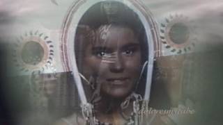 The Kingston Trio - Tom Dooley -