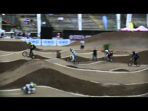 2013 Grand Nationals   A Pro Main Round 3