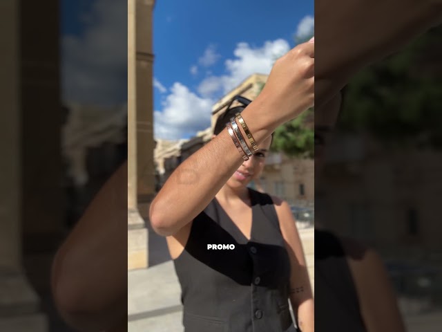 Vídeo relacionado con Roninkier Tapiz Personalizado Fondo Negro con Foto Personalizada y Colgante para Regalo (Horizontal, 150x130cm)