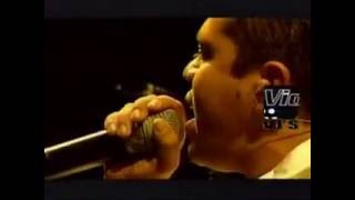 La Arrolladora-Huele A Peligro (En Vivo Guadalajara 2007)