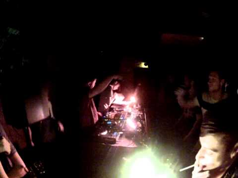 Dubsons (Vlad) @ Plunk