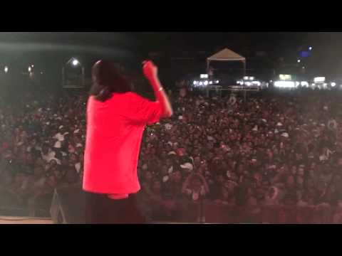 YURI BH AO VIVO EM VIÇOSA-MG - SIRENE DA ESCOLA - 40 MIL PESSOAS - DIA 01/10/2011