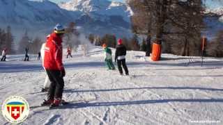 preview picture of video 'Ecole Suisse de Ski, Thyon - Les Collons / Trainees at Work'