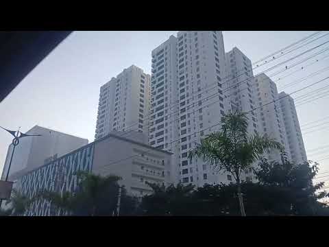 "Hyderabad: Unveiling the Hi-Tech City of Dreams 