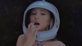 Ariana Grande - Daydreamin' (Music Video)