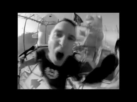 Blink 182 - Feeling This (Dude Ranch version)