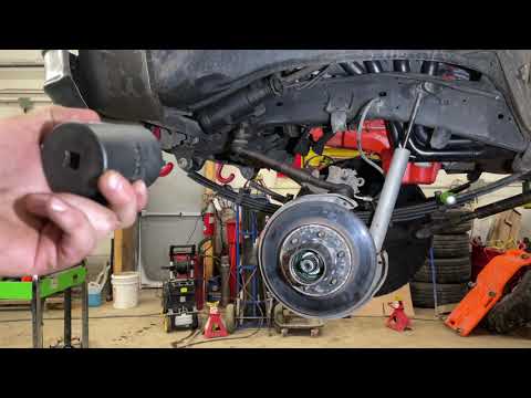 K10 Chevy Squarebody 8.5 diff front hubs, wheel bearings, and wheel u-joint replacement
