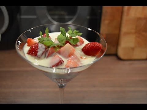 Norwegian Strawberries with  vanilla sauce