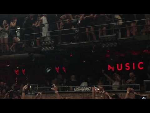 Marco Carola plays Michael Jackson-In The Closet (MarWanSabb&Joey Daniel) @ MUSIC ON Closing Day 1