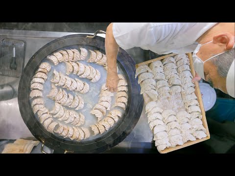 , title : '餃子 Best Gyoza Dumplings - Japanese Street Food - How to Cook Gyoza by a Chef - おけ以'