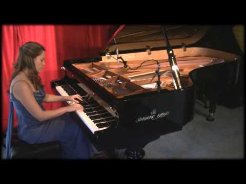 Amy Janelle performs "Sing Me Awake (Hailey's Song)" at Piano Haven Studio - Shigeru Kawai SK7