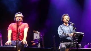 Flight of the Conchords - Too Many Dicks on the Dance Floor - Live