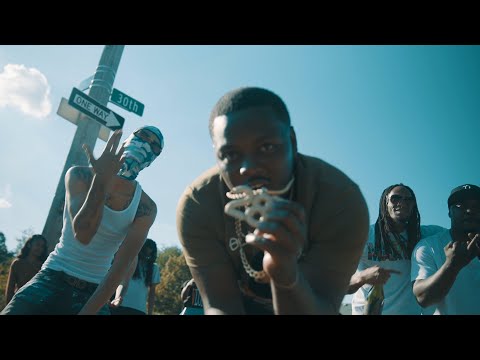 Doughboy Wee Ft Moses -  Freeway Exit (Official Video) Shot By @michiganmadefilms6586