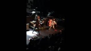 DZ Deathrays-Less Out Of Sync (Live @ The Tivoli)