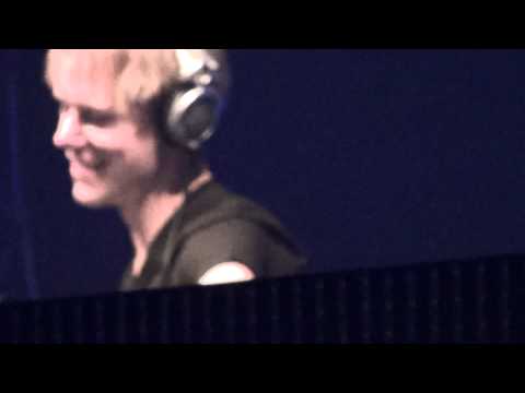 Armin Van Buuren live @ ASOT 550 Den Bosch Holland (A State of Green)