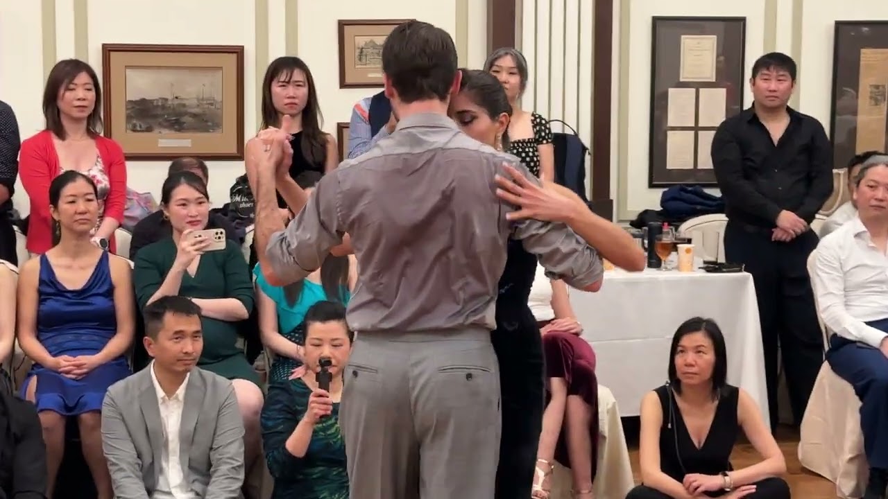 Video thumbnail for Gianpiero & Lorena, 3rd encore in Hong Kong with beginning playfullness :) Una noche mas, 2024, 6/6