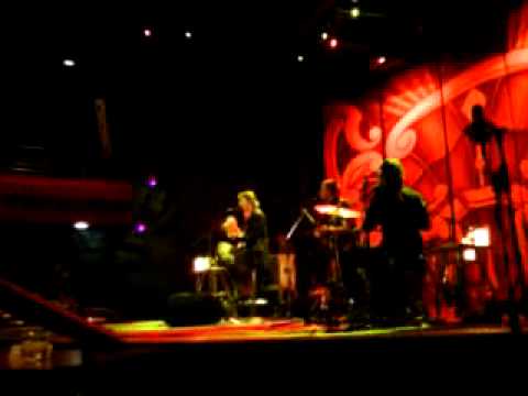 Magnifico - Halo gospodicna