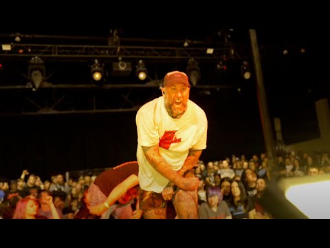 The Acacia Strain - HOLY MOONLIGHT (Official Video)