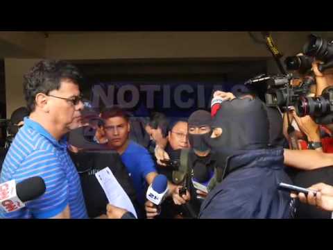 download lagu mp3 mp4 Reynaldo Vasquez El Salvador, download lagu Reynaldo Vasquez El Salvador gratis, unduh video klip Reynaldo Vasquez El Salvador