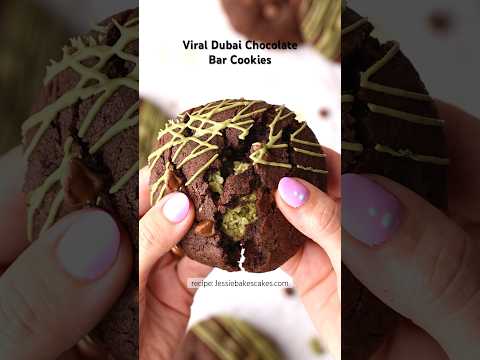 You NEED to try these Dubai Chocolate Bar Cookies 🤤