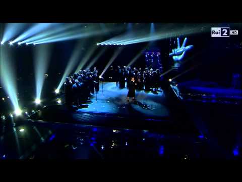 The Voice IT | Serie 2 | Live 2 | Suor Cristina Scuccia canta "Uno su mille"
