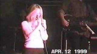 Liz Phair - Mesmerizing live 04/12/99