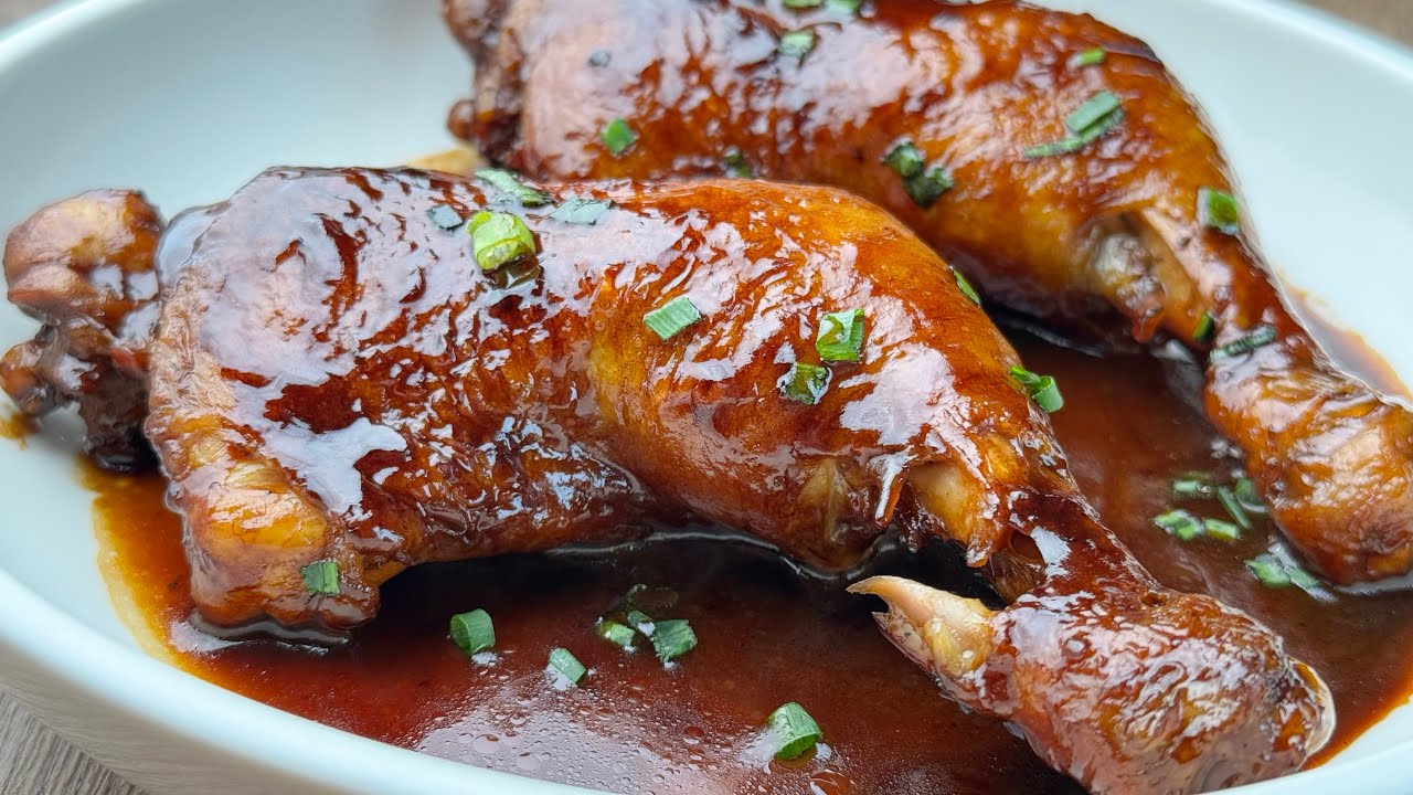 One-Pot Soy Sauce Chicken (So Easy!)