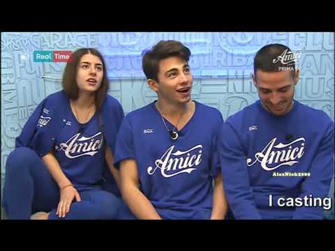Andreas,Riccardo e Cosimo fanno uno scherzo a Federica - Amici 16