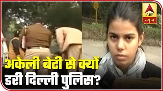 Delhi Police Detain Girl As She Protests Against Hyderabad Rape Case | ABP News