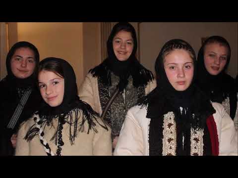 Grupul MOLDAVA de la Clubul Copiilor Fălticeni -  Eu m-am prins dorului slugă