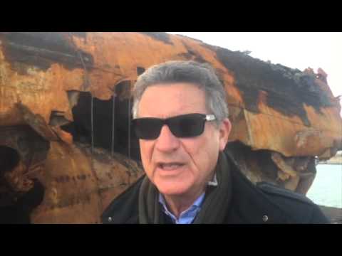 Porto di Catania: il relitto del 1973 recuperato nella Darsena