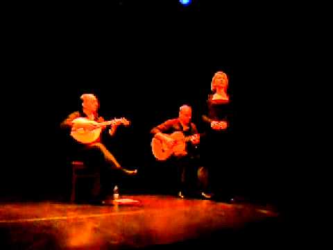 Maria da Nazaré - Reviver o Passado (Fado Pechincha)