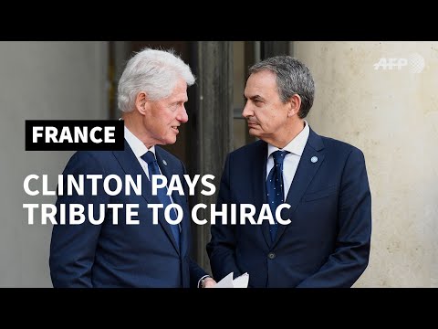 Bill Clinton, Salma Hayek and others pay tribute to Jacques Chirac | AFP