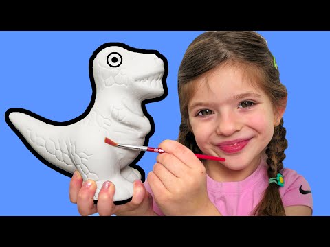 Adel Paints a Dinosaur with Colorful Paints!