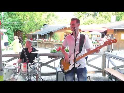 Nico Sücker 2023 im Hopfengarten - Motorbiene