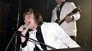 The Hives-A get together to tear it apart (Live 2001, audio only)