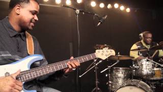 Mark A Walker demos the new Ernie Ball Cobalt Bass Strings - Part 1