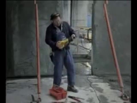 pub humour perforateur accident travail