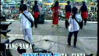 Download lagu hetty soendjaya - nunggu giliran mp3