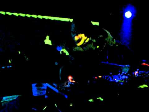 Benjamin Fehr (Catenaccio) @ Traumpunkt 2#BD (Levontin 7, Tel Aviv, 21.01.11) - Part 1