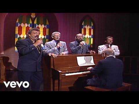 Bill & Gloria Gaither - Whispering Hope [Live] ft. The Statler Brothers